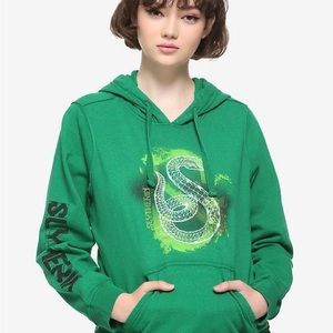 Hot Topic’s Loungefly Harry Potter Slytherin Geometric Girls Hoodie